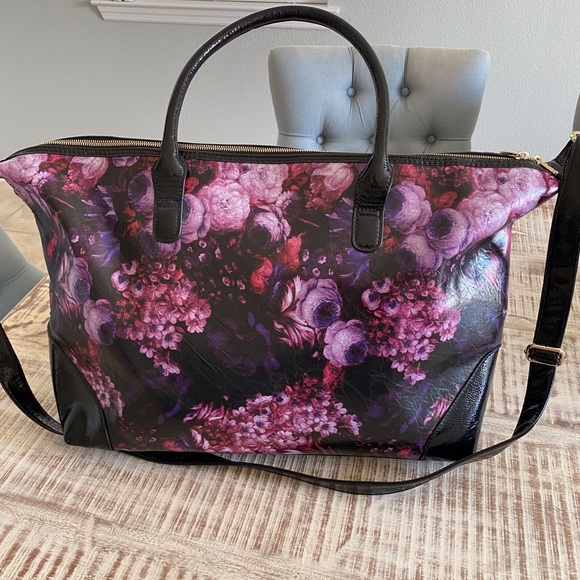 Lipsy London Weekender Bag - Picture 2 of 6
